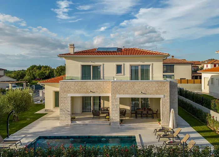 Santina * Tar-Vabriga