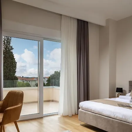 Santina Tar-Vabriga